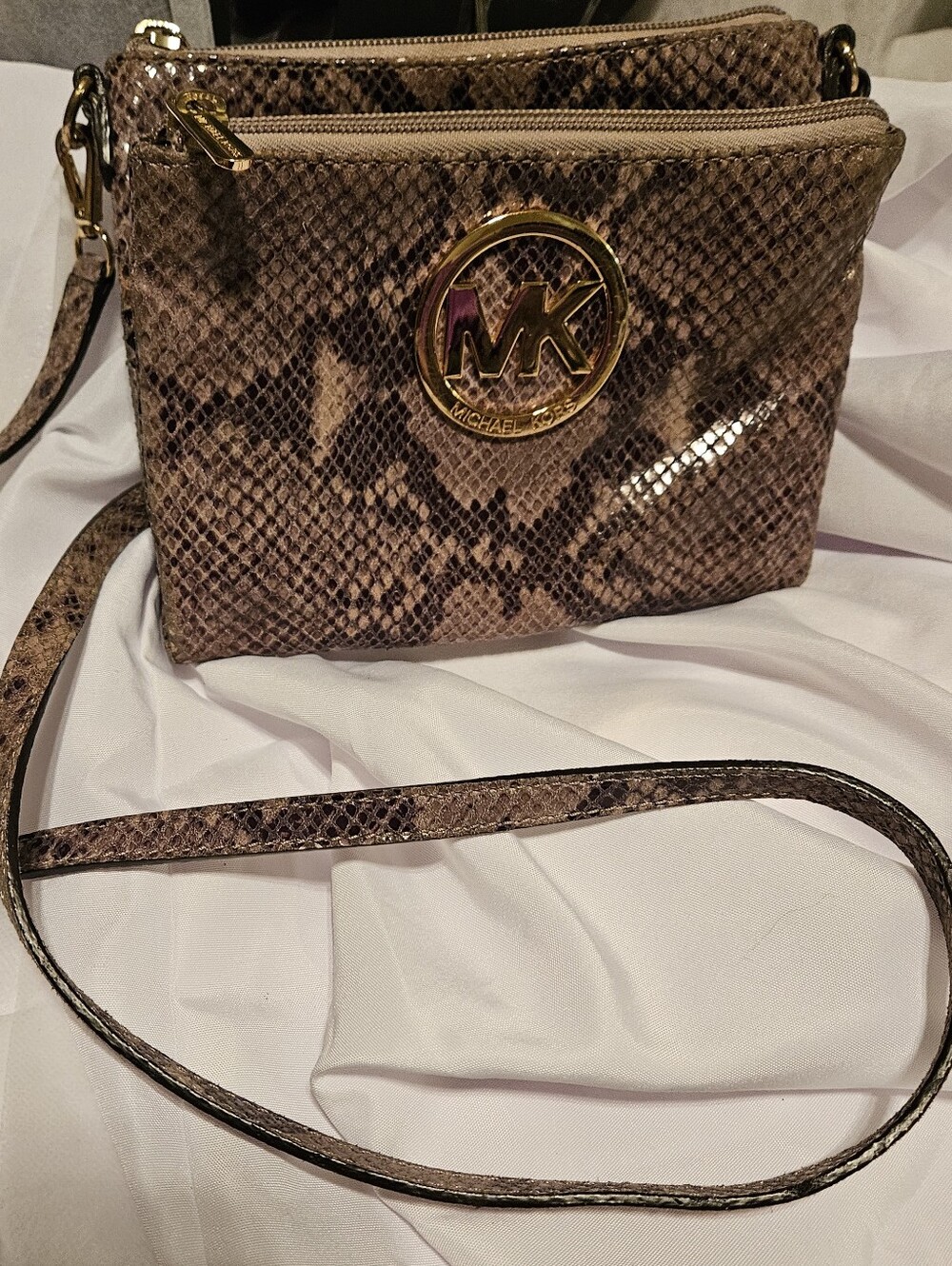 Michael Kors Snakeskin Python Print Leather Crossbody Bag Triple Zip Fulton Gold - Picture 10 of 15